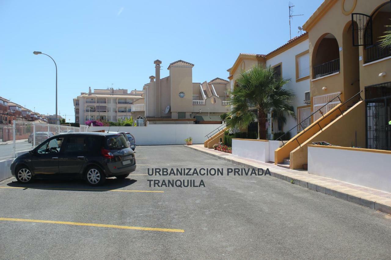 Willa Bungalow Zenia Boulevar Villamartin  Zewnętrze zdjęcie